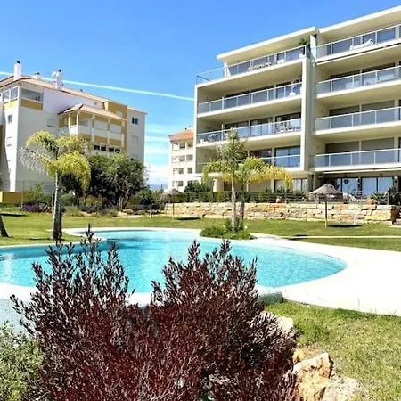Daire New Stunning Ocean Aprt In 